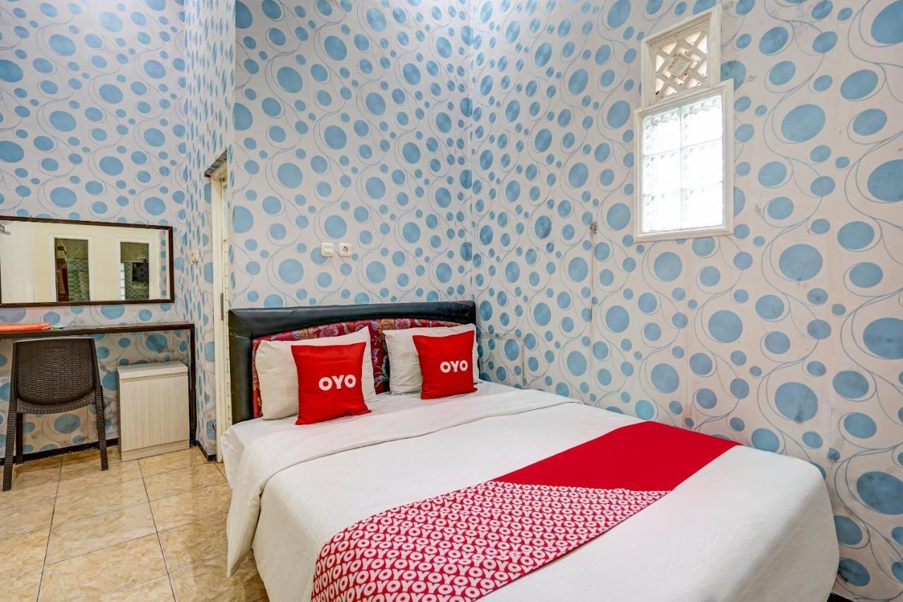 Super Oyo 90642 Lancar Homestay Syariah Tlekung Kültér fotó